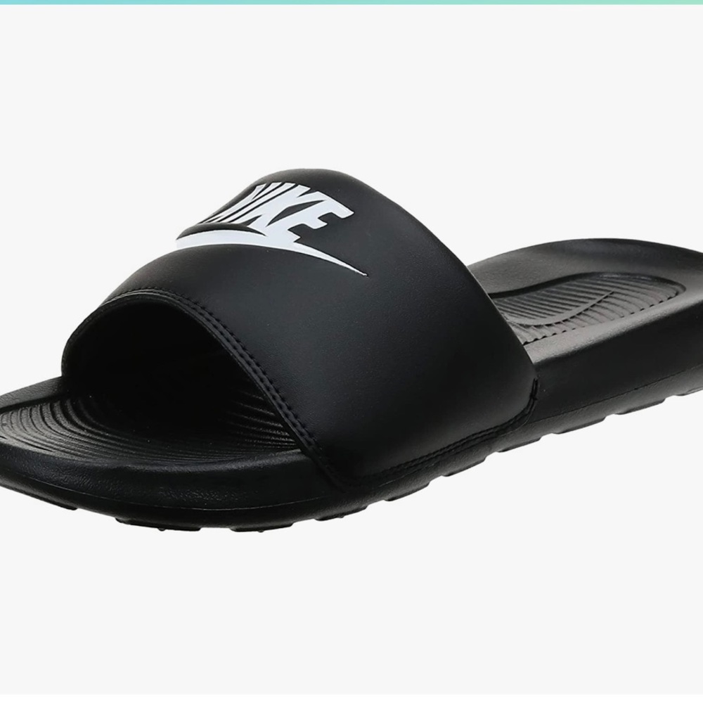 Nike Women’s Gymnastics Shoe Brand New - Picture 1 of 8